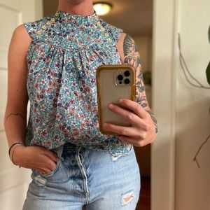 Warm NY Floral Top.